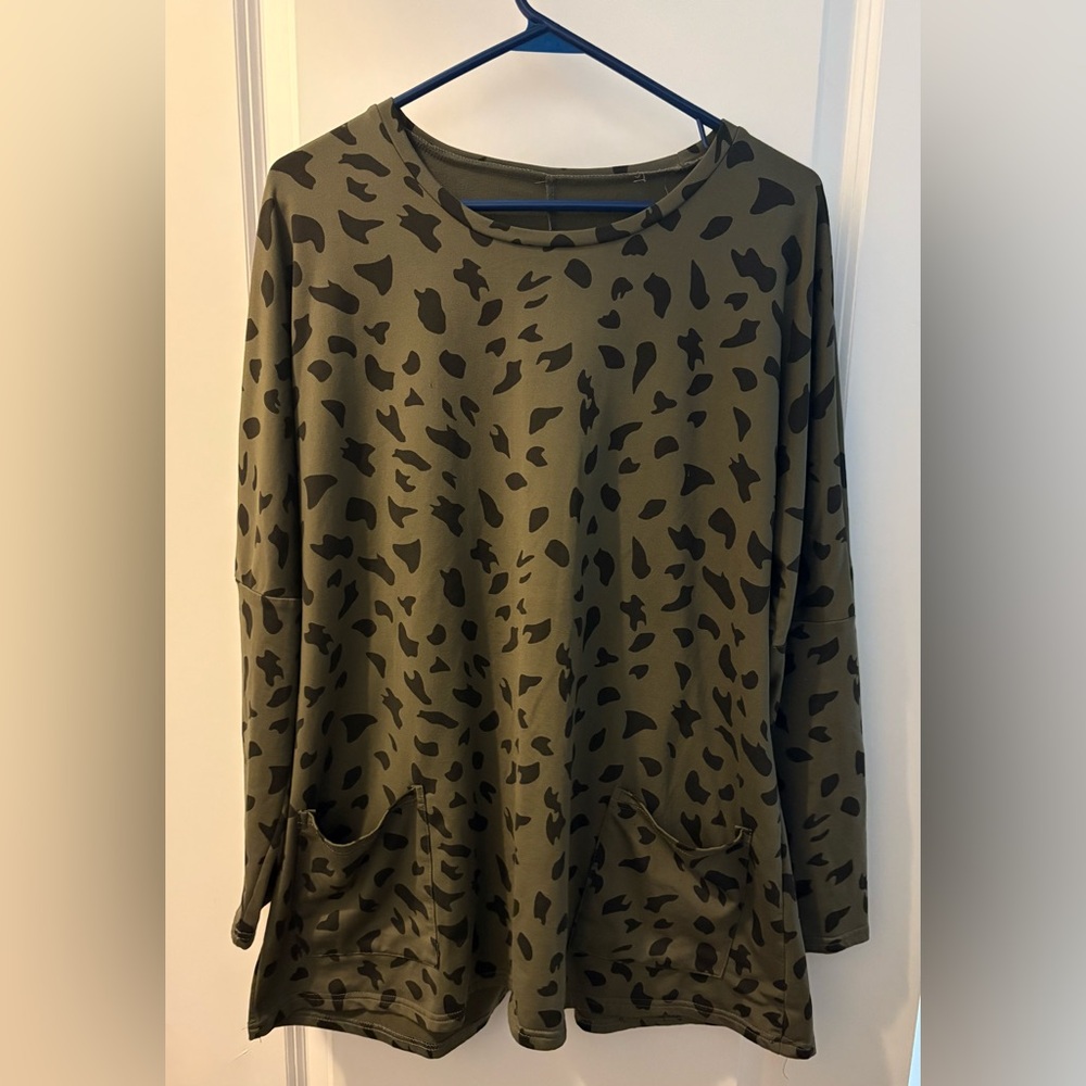 Zenana- Olive Green Long Sleeve with Leopard - With Front Pockets- XL
